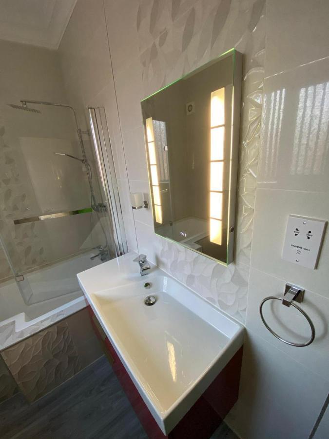 Designer Apartment Apt6 วุลฟ์เวอร์แฮมป์ตัน ภายนอก รูปภาพ
